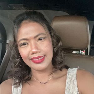 Meet your Posher, Ayu